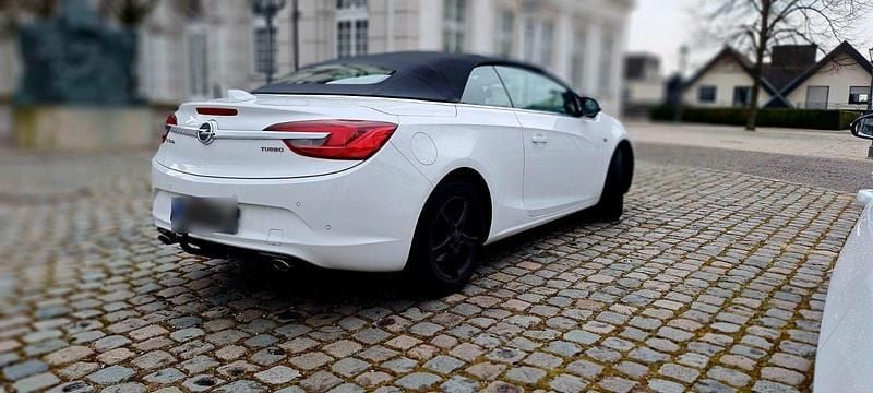 Gebraucht Opel Cascada Ultimate 200 PS (147 kW) 2017 Weiß Cabrio