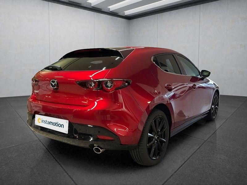 Neu Mazda 3 140 PS (102 kW) 2025 Rot Kleinwagen