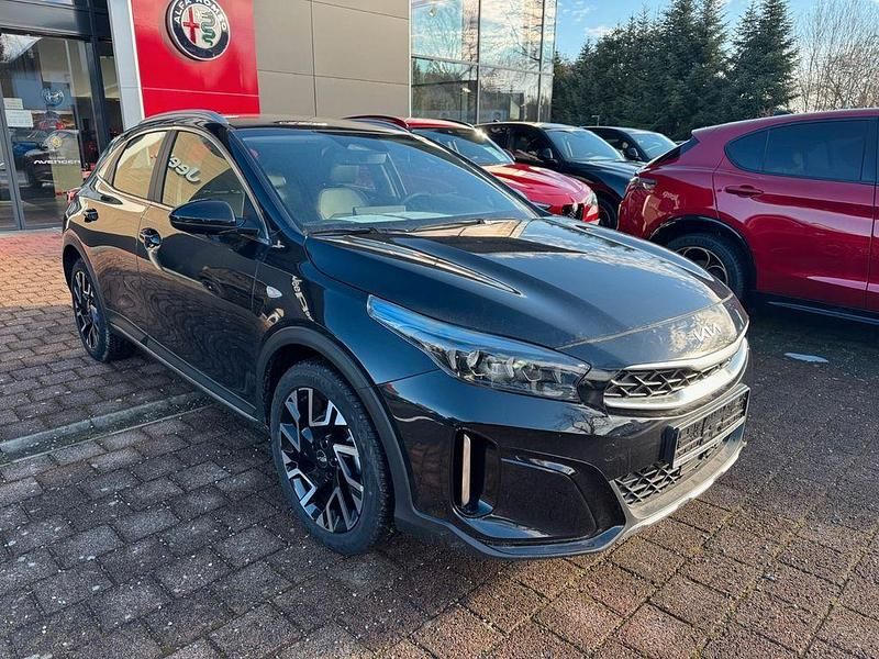 Gebraucht Kia XCeed Vision 140 PS (102 kW) 2026 Schwarz SUV