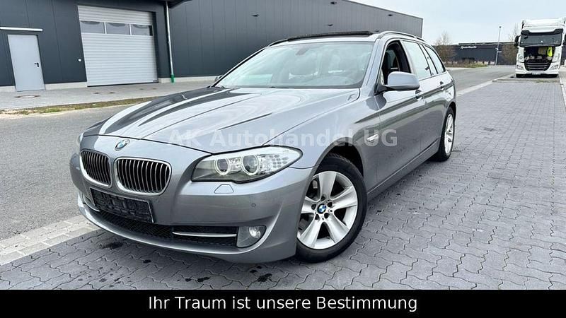 Gebraucht BMW 520 Shadowline 184 PS (135 kW) 2012 Grau Kombi