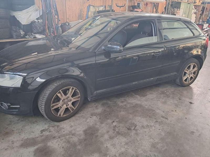 Other Gebraucht 2011 Audi A3 Ambition Limousine | 2.700 € (Superpreis) - Bild 1/4