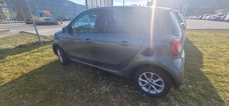 Gebraucht Smart ForFour 71 PS (52 kW) 2017 Grau Kleinwagen