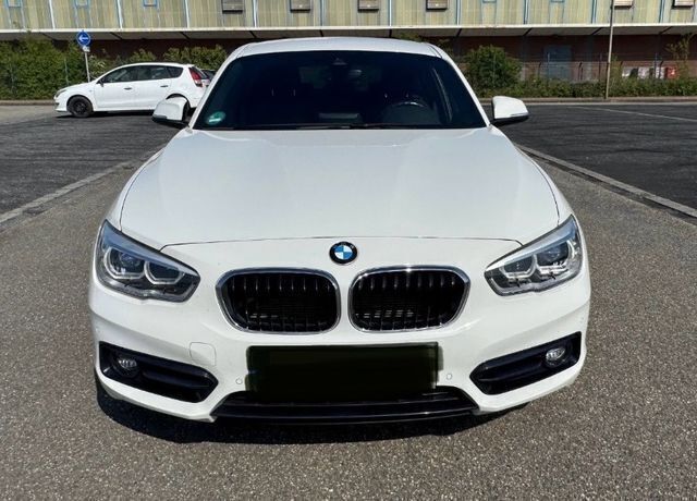 Alpinweiss iii Gebraucht 2019 BMW 116 Advantage Kleinwagen | 14.450 € (Guter Preis) - Bild 1/2