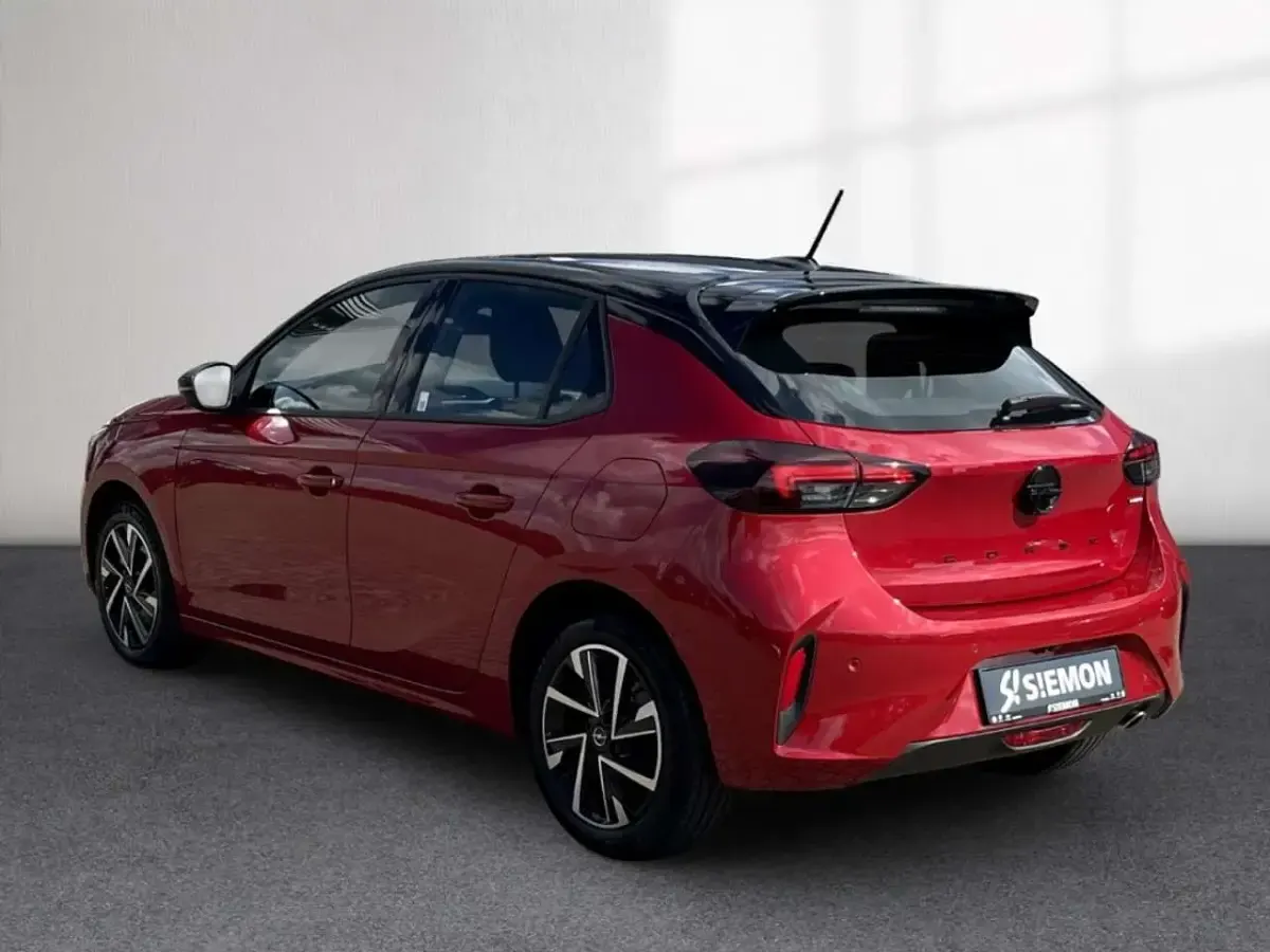Gebraucht Opel Corsa 101 PS (74 kW) 2025 Kardio rot Kleinwagen