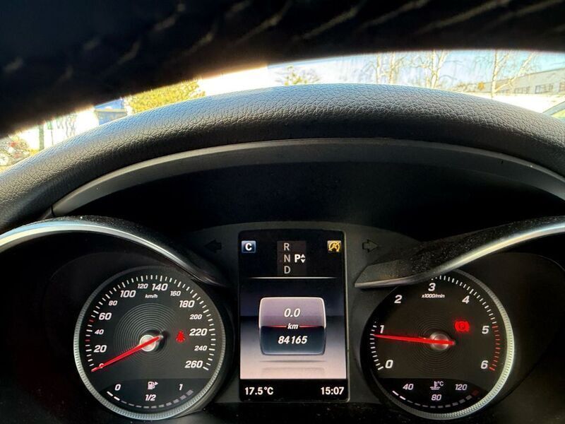 Gebraucht Mercedes C200 136 PS (100 kW) 2015 Grau Kombi