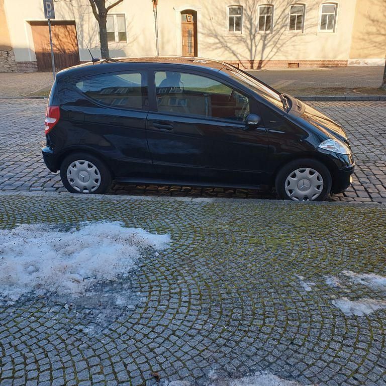 Gebraucht Mercedes A150 Classic 95 PS (69 kW) 2005 Schwarz Van / Kleinbus