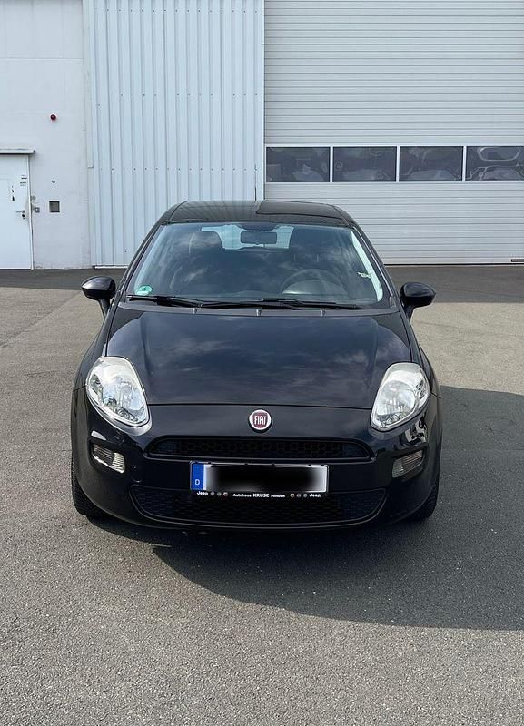 Schwarz Gebraucht 2015 Fiat Punto Pop Kleinwagen | 5.500 € (Fairer Preis) - Bild 1/4