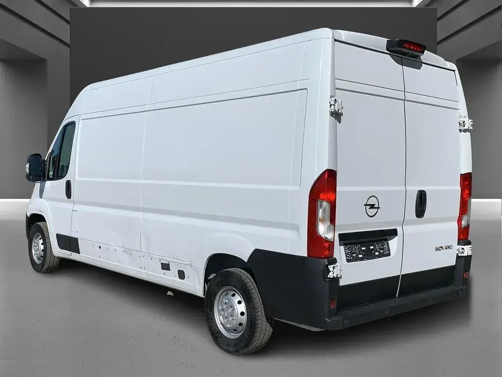 Gebraucht Opel Movano Edition 140 PS (102 kW) 2024 Lackierung weiss icy/typ ausse Van