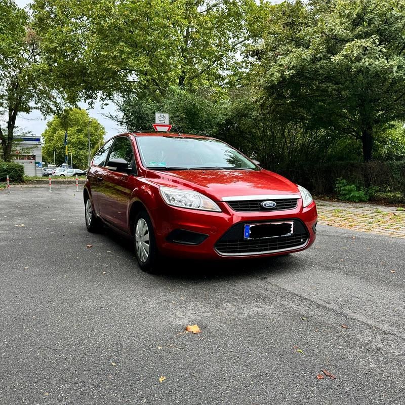 Rot Gebraucht 2008 Ford Focus Limousine | 2.299 € (Guter Preis) - Bild 1/4