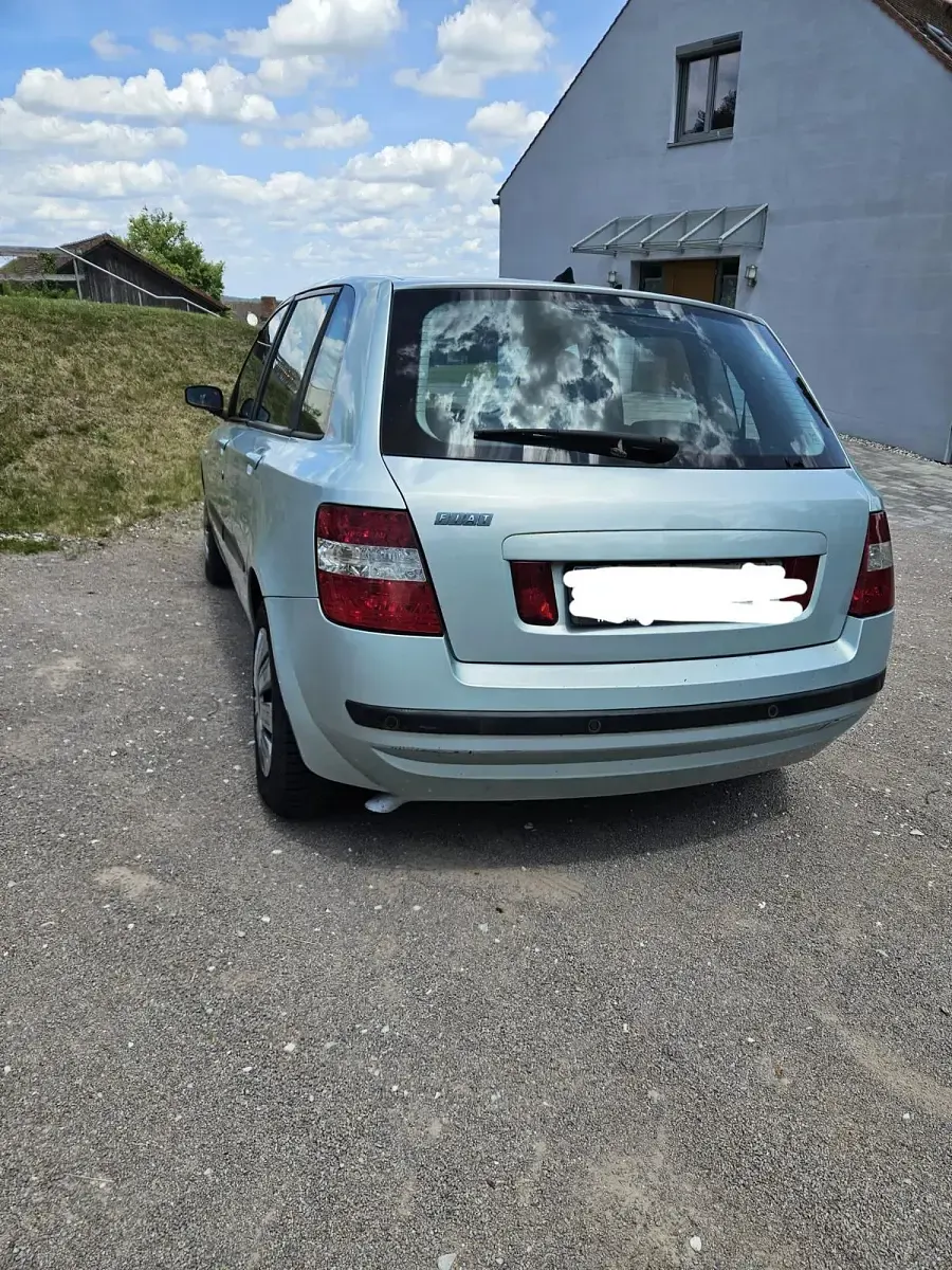 Gebraucht Fiat Stilo 130 PS (95 kW) 2002 Silber Limousine