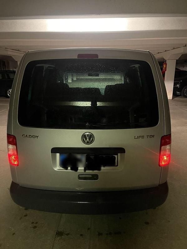 Gebraucht VW Caddy 105 PS (77 kW) 2006 Silber Van / Kleinbus