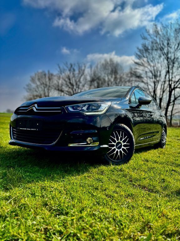 Schwarz Gebraucht 2016 Citroën C4 SELECTION Limousine | 6.400 € (Fairer Preis) - Bild 1/4