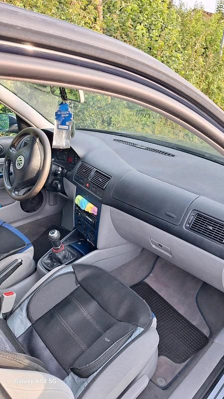 Gebraucht VW Golf IV 2000 Blau Kleinwagen