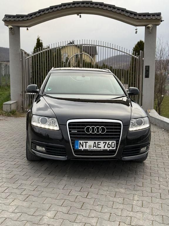 Gebraucht Audi A6 Ambiente 239 PS (175 kW) 2011 Schwarz Kombi