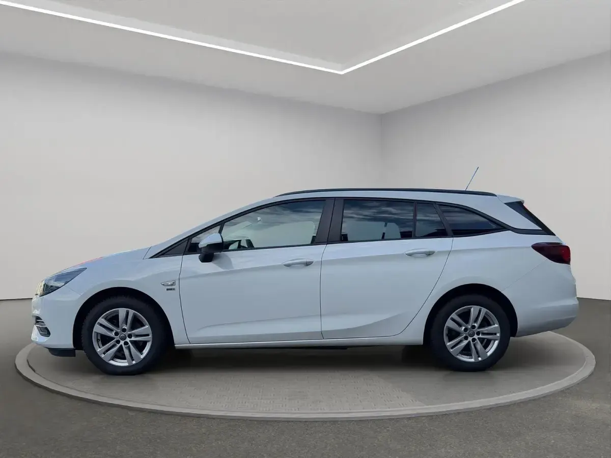 Gebraucht Opel Astra 131 PS (96 kW) 2019 Weiß Kombi