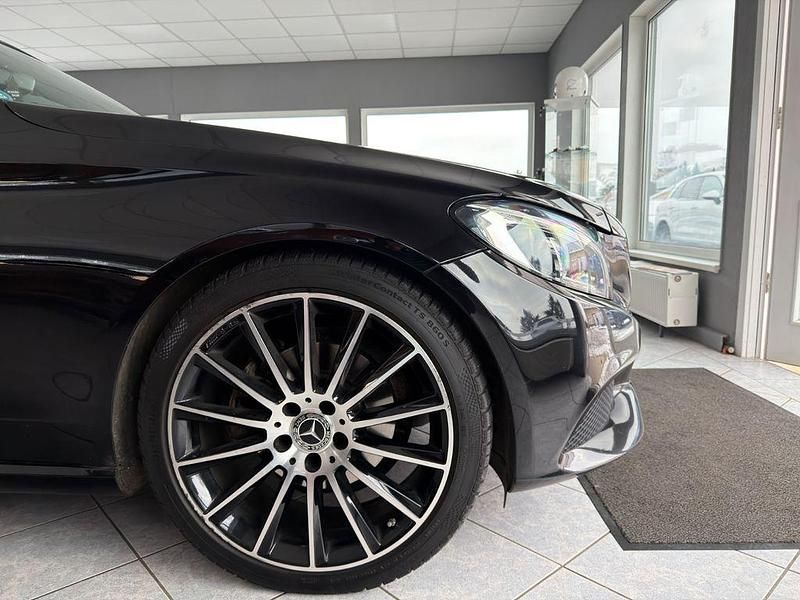 Gebraucht Mercedes C220 170 PS (125 kW) 2018 Schwarz Cabrio