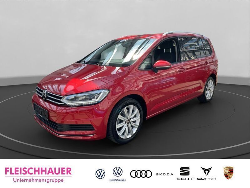 Rot Gebraucht 2022 VW Touran Active Van / Kleinbus | 32.480 € (Fairer Preis) - Bild 1/4