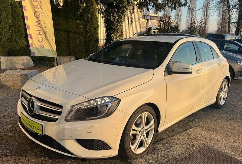 Usado Mercedes A200 156 HP (114 kW) 2014 Branco Sedan