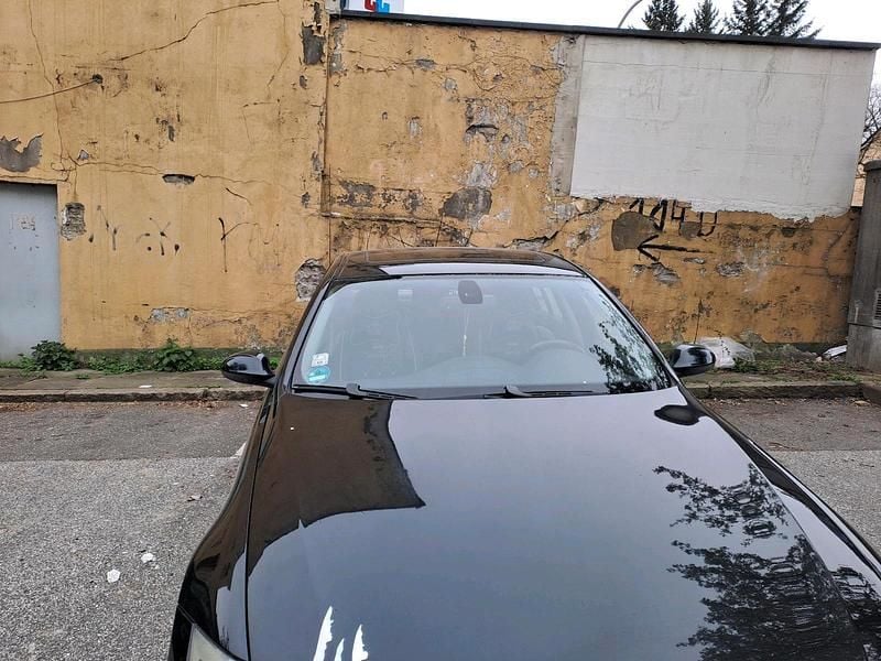 Używany BMW 320 150 KM (110 kW) 2007 Czarny Sedan/Limuzyna