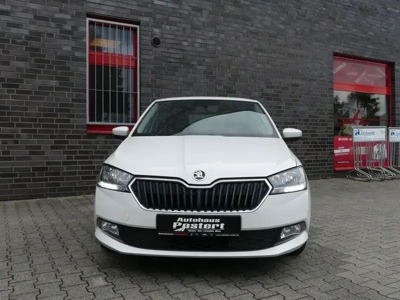 Gebraucht Skoda Fabia Ambition 95 PS (69 kW) 2021 Weiß Kleinwagen