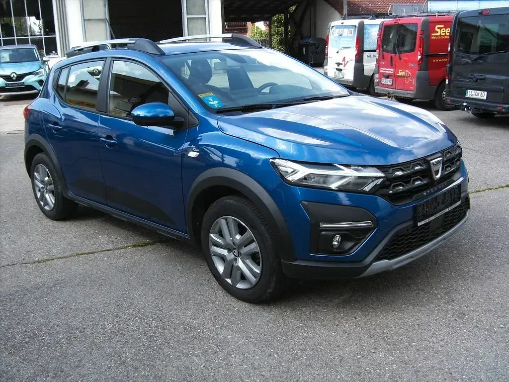 Gebraucht Dacia Sandero Comfort 91 PS (66 kW) 2021 Blau SUV