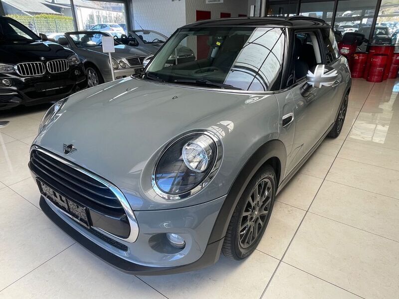 Grau Gebraucht 2019 Mini Cooper Kleinwagen | 8.999 € - Bild 1/4