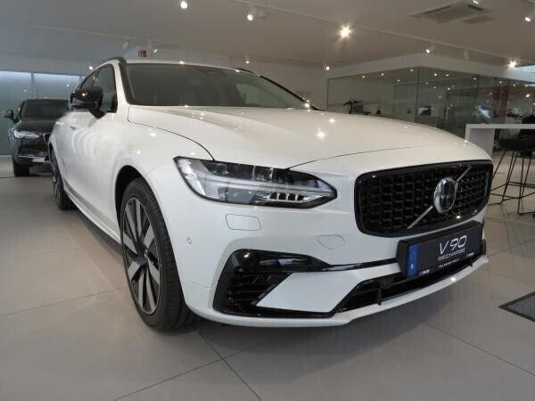 Weiß Neu 2025 Volvo V90 Plus Kombi | 63.870 € (Fairer Preis) - Bild 1/4