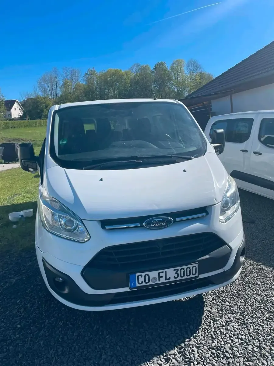 Używany Ford Transit Custom 103 KM (75 kW) 2014 Biały Minivan