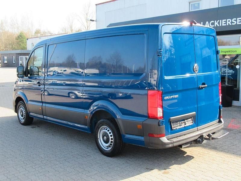 Gebraucht VW Crafter 102 PS (75 kW) 2020 Blau Van