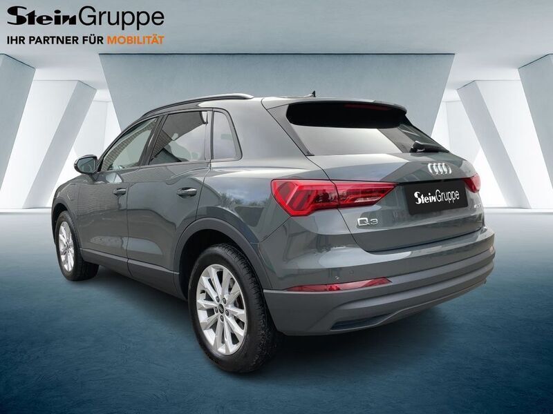 Gebraucht Audi Q3 Basis 245 PS (180 kW) 2022 Grau SUV