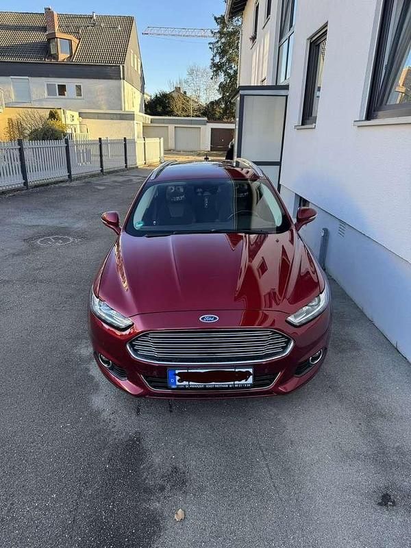 Gebraucht Ford Mondeo Titanium 150 PS (110 kW) 2015 Kombi