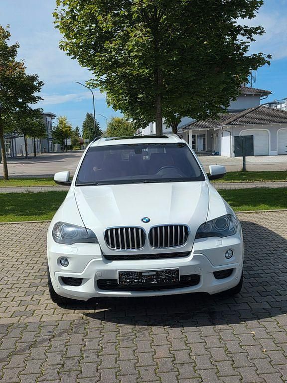 Weiß Gebraucht 2010 BMW X5 M Sport SUV | 14.399 € (Fairer Preis) - Bild 1/4