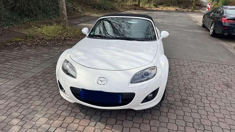 Gebraucht Mazda MX5 Sports-Line 160 PS (117 kW) 2011 Weiß Cabrio