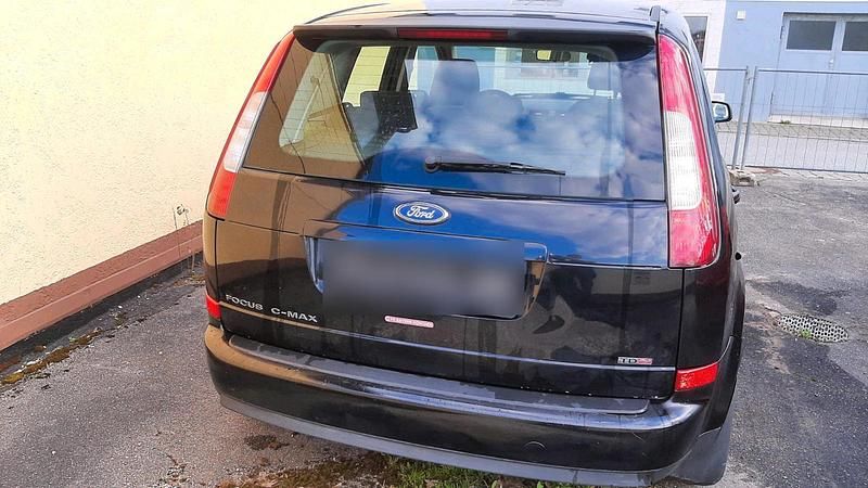 Gebraucht Ford C-MAX 109 PS (80 kW) 2004 Schwarz Van / Kleinbus