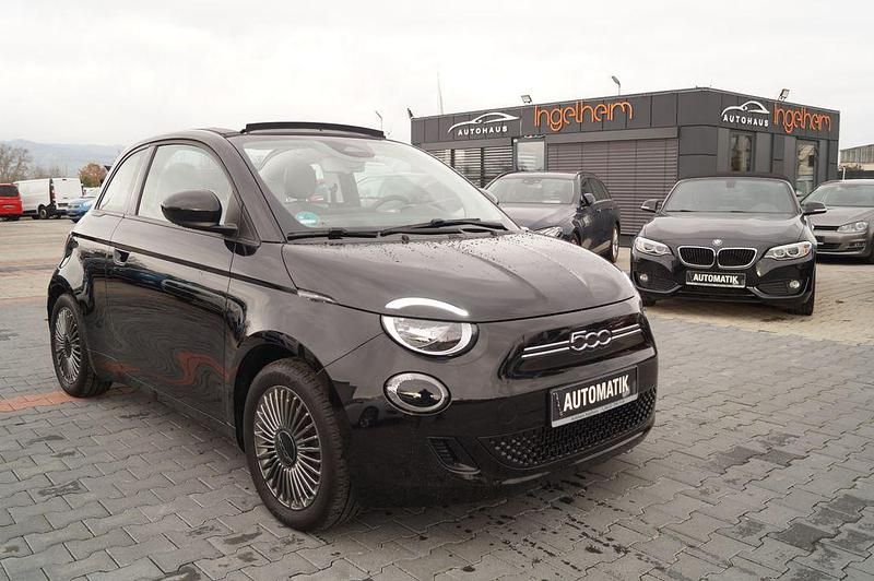 Schwarz Gebraucht 2022 Fiat 500e Icon Cabrio | 16.990 € (Superpreis) - Bild 1/4