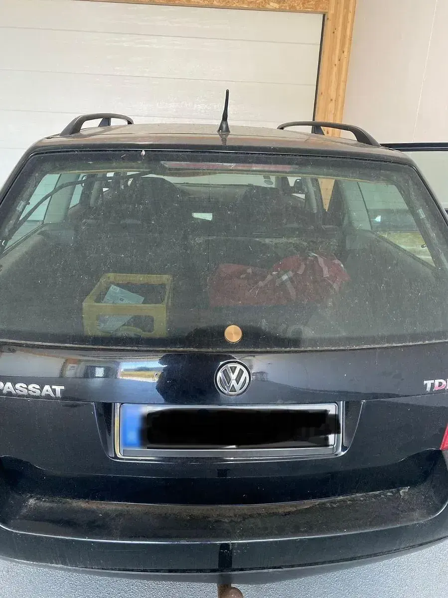 Gebraucht VW Passat Comfortline 131 PS (96 kW) 2003 Schwarz Kombi