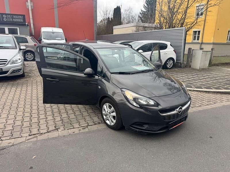 Gebraucht Opel Corsa Edition 90 PS (66 kW) 2017 Grau Limousine