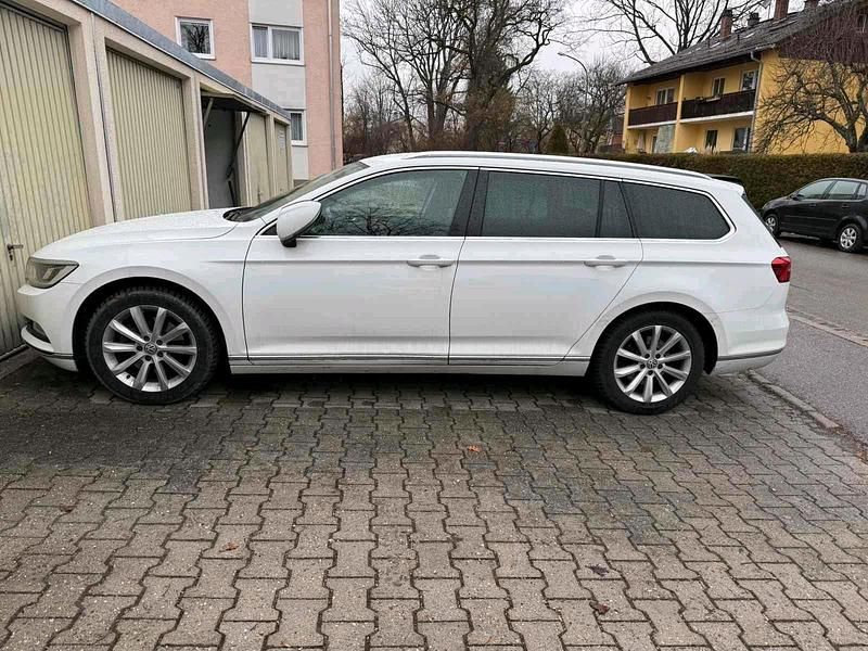 Gebraucht VW Passat Highline 150 PS (110 kW) 2017 Weiß Kombi