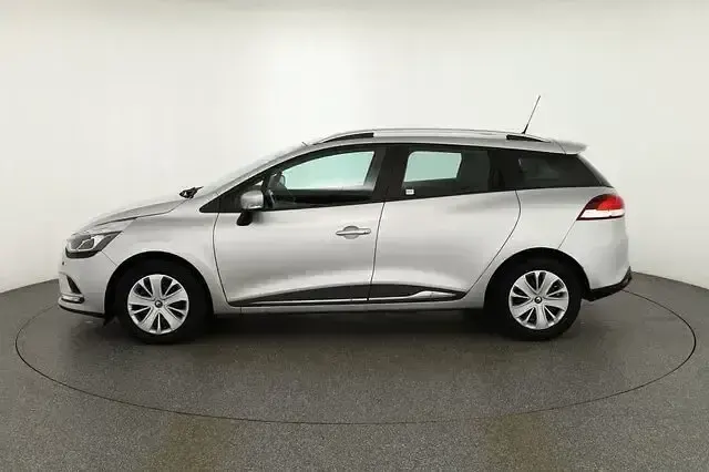 Gebraucht Renault Clio Business 90 PS (66 kW) 2018 Silber Limousine