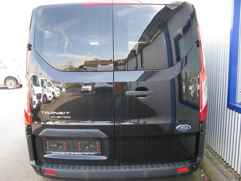 Gebraucht Ford Transit Custom 131 PS (96 kW) 2022 Schwarz Kombi