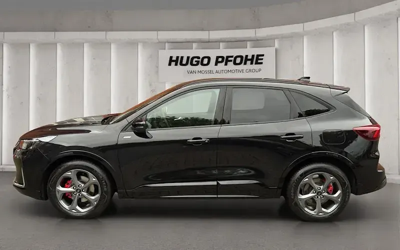 Gebraucht Ford Kuga ST-Line X 180 PS (132 kW) 2025 Schwarz SUV