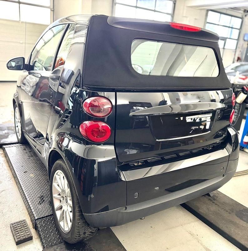 Gebraucht Smart ForTwo Cabrio 84 PS (61 kW) 2007 Schwarz Cabrio