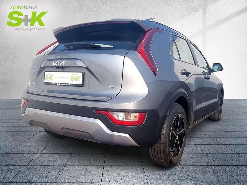 Gebraucht Kia Niro Edition 7 183 PS (134 kW) 2023 (klg) steel grey (grau) SUV