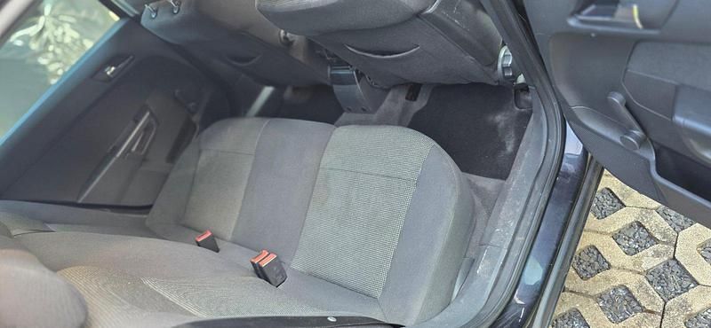 Gebraucht Opel Astra 131 PS (96 kW) 2008 Blau Kombi