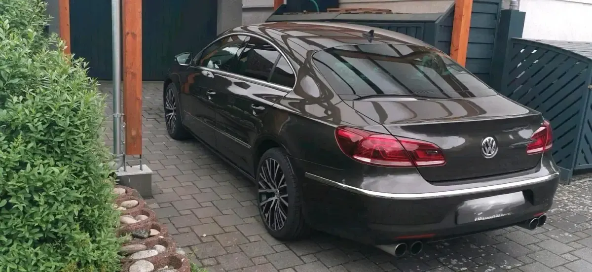Gebraucht VW CC 160 PS (117 kW) 2012 Braun Limousine