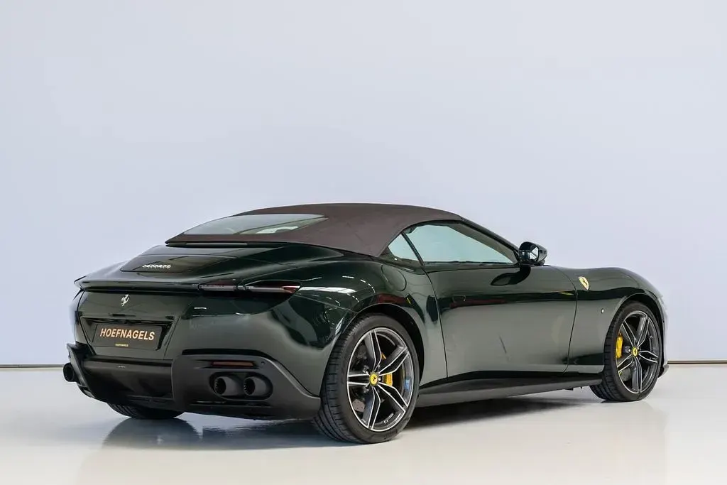 Second-hand Ferrari Roma 620 CP (456 kW) 2024 Verde Coupe