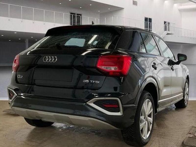 Gebraucht Audi Q2 Advanced 150 PS (110 kW) 2023 Schwarz SUV