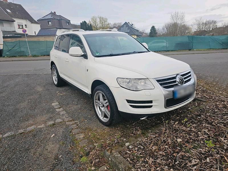 Gebraucht VW Touareg 235 PS (172 kW) 2007 Weiß SUV