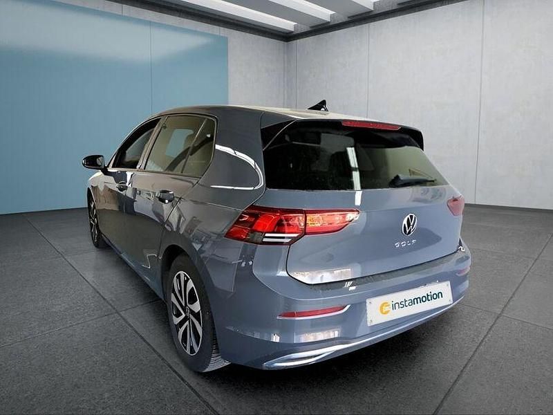 Gebraucht VW Golf VIII 150 PS (110 kW) 2023 Grau Kleinwagen