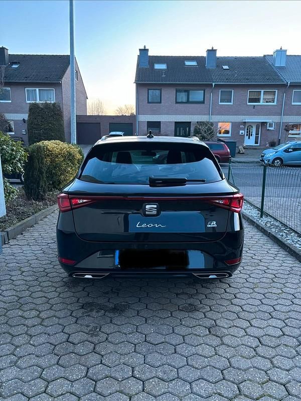 Gebraucht Seat Leon FR 204 PS (150 kW) 2021 Schwarz Kombi